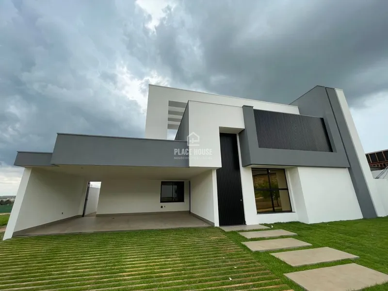 Casa com 4 dormitórios à venda, 254 m² por R$ 2.650.000 - Laranjeiras - Uberlând: 1ª foto da galeria de imagens do imóvel