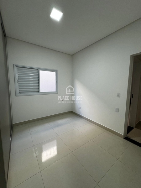 Casa 3 quartos sendo 2 suítes, Piscina Aquecida a.c 200 m²  Novo Mundo: 27ª foto da galeria de imagens do imóvel