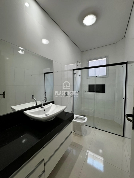 Casa 3 quartos sendo 2 suítes, Piscina Aquecida a.c 200 m²  Novo Mundo: 21ª foto da galeria de imagens do imóvel