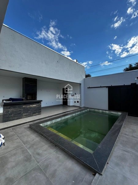 Casa 3 quartos sendo 2 suítes, Piscina Aquecida a.c 200 m²  Novo Mundo: 8ª foto da galeria de imagens do imóvel