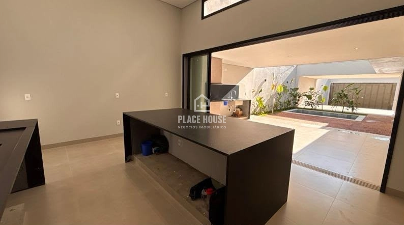 Casa de Alto Padrão à Venda no Bairro Jardim Karaiba - Uberlândia - MG.: 8ª foto da galeria de imagens do imóvel