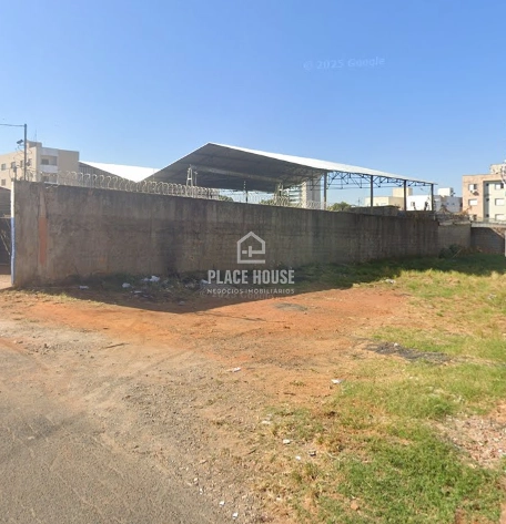 Terreno com 480 m²  - Bairro Carajás - Uberlândia: 3ª foto da galeria de imagens do imóvel