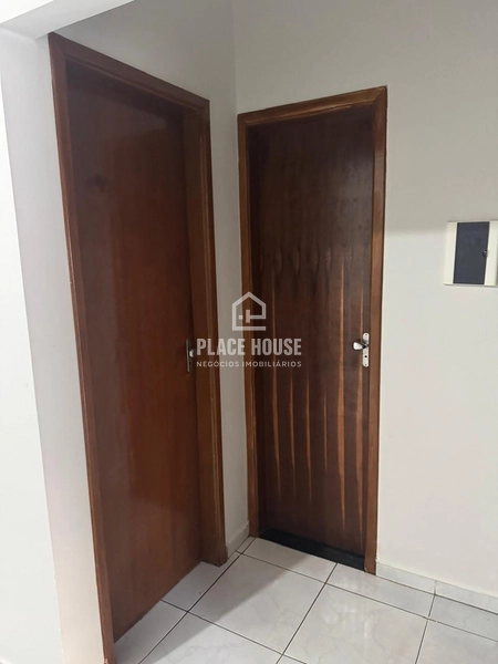 Casa Espaçosa com 160m² de Construção no Jardim Europa – Excelente Quintal: 6ª foto da galeria de imagens do imóvel