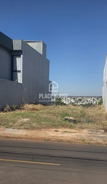 Terreno a venda no Bairro Cidade Jardim.: 2ª foto da galeria de imagens do imóvel