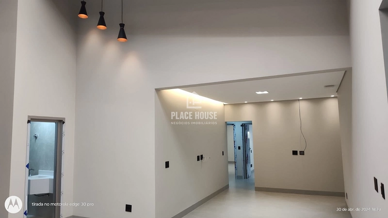 Casa de Alto Padrão à Venda no Condomínio Jardins Barcelona – Uberlândia/MG: 9ª foto da galeria de imagens do imóvel