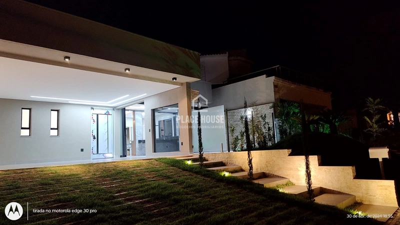 Casa de Alto Padrão à Venda no Condomínio Jardins Barcelona – Uberlândia/MG: 28ª foto da galeria de imagens do imóvel