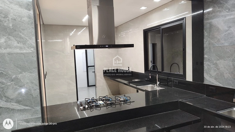 Casa de Alto Padrão à Venda no Condomínio Jardins Barcelona – Uberlândia/MG: 32ª foto da galeria de imagens do imóvel