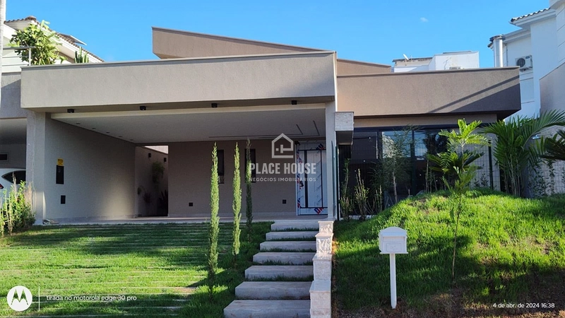 Casa de Alto Padrão à Venda no Condomínio Jardins Barcelona – Uberlândia/MG: 2ª foto da galeria de imagens do imóvel