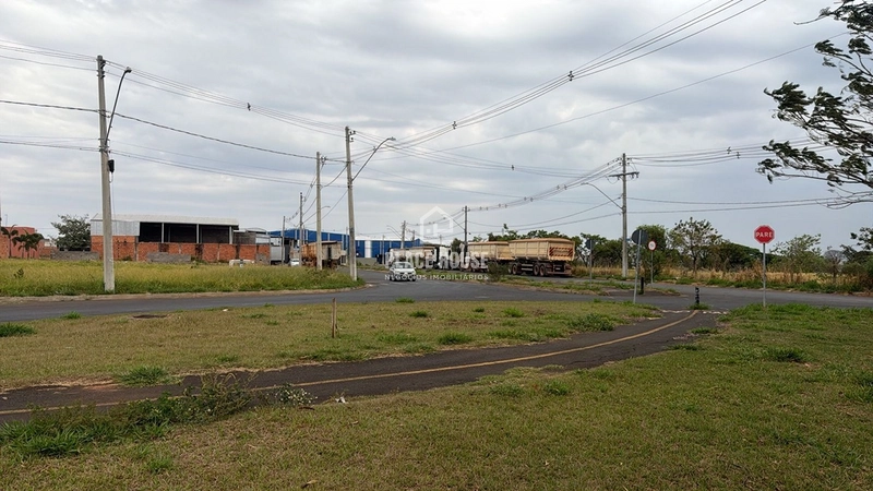 Oportunidade Única: Lote no bairro Minas Gerais - Uberlândia - MG: 8ª foto da galeria de imagens do imóvel