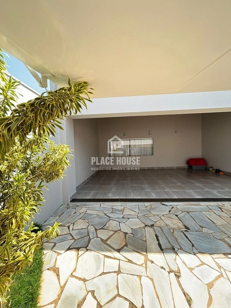 Casa sobrado com 4 quartos - B. Karaiba - Uberlândia-MG: 12ª foto da galeria de imagens do imóvel