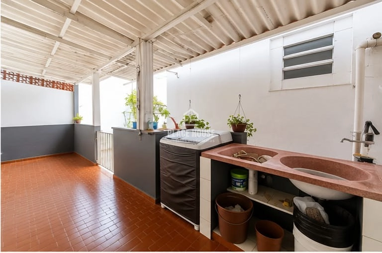 Casa a venda no Bairro Aparecida: 13ª foto da galeria de imagens do imóvel
