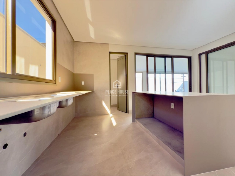 Casa com 4 Suítes - Reserva do Vale - Uberlândia - MG: 13ª foto da galeria de imagens do imóvel