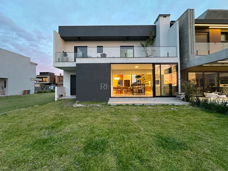 Casa no Condomínio SUNSET, Xangri-Lá: 43ª foto da galeria de imagens do imóvel