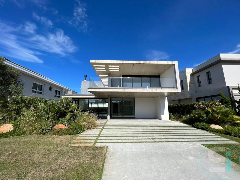 null: 1ª foto da galeria de imagens do imóvel