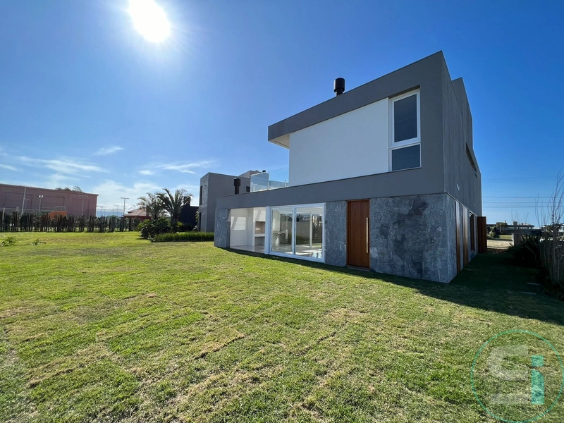 null: 18ª foto da galeria de imagens do imóvel