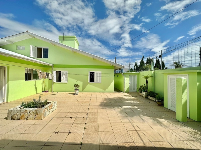 Casa no Bairro NOIVA DO MAR, Xangri-Lá: 3ª foto da galeria de imagens do imóvel