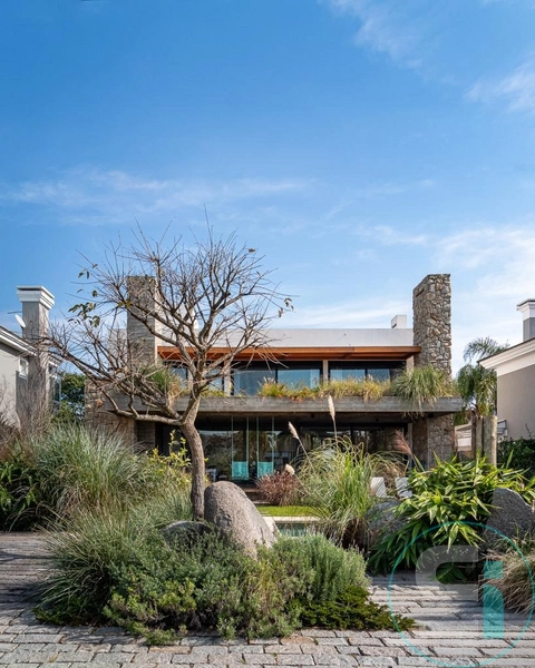 null: 2ª foto da galeria de imagens do imóvel