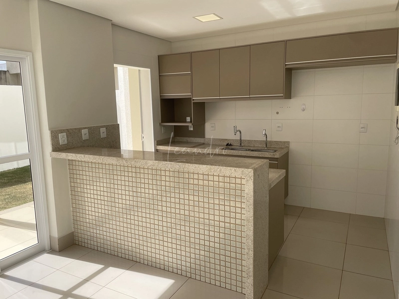 Casa no Village Paradiso 2 - Granja Marileusa: 3ª foto da galeria de imagens do imóvel