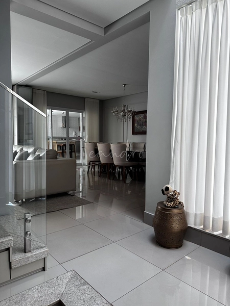 Casa mobiliada no Village Paradiso 2 - Granja Marileusa: 3ª foto da galeria de imagens do imóvel