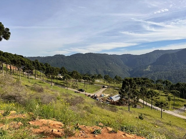 Bellíssima Vista para Montanhas: 3ª foto da galeria de imagens do imóvel