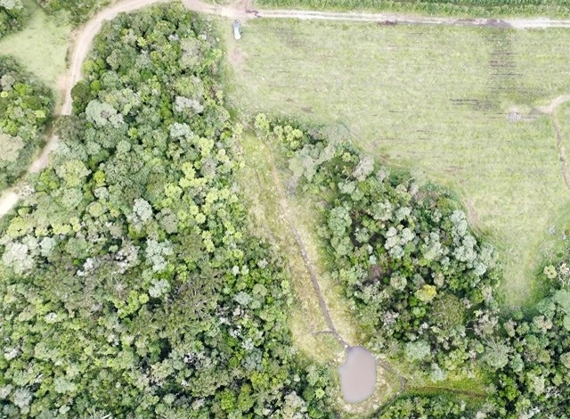 Terreno de Altitude: 3ª foto da galeria de imagens do imóvel