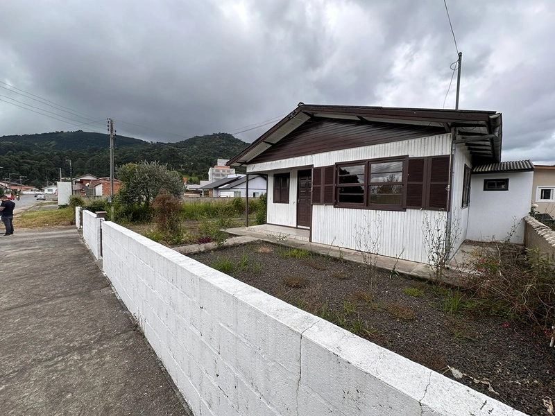 Casa no Centro de Urubici: 6ª foto da galeria de imagens do imóvel