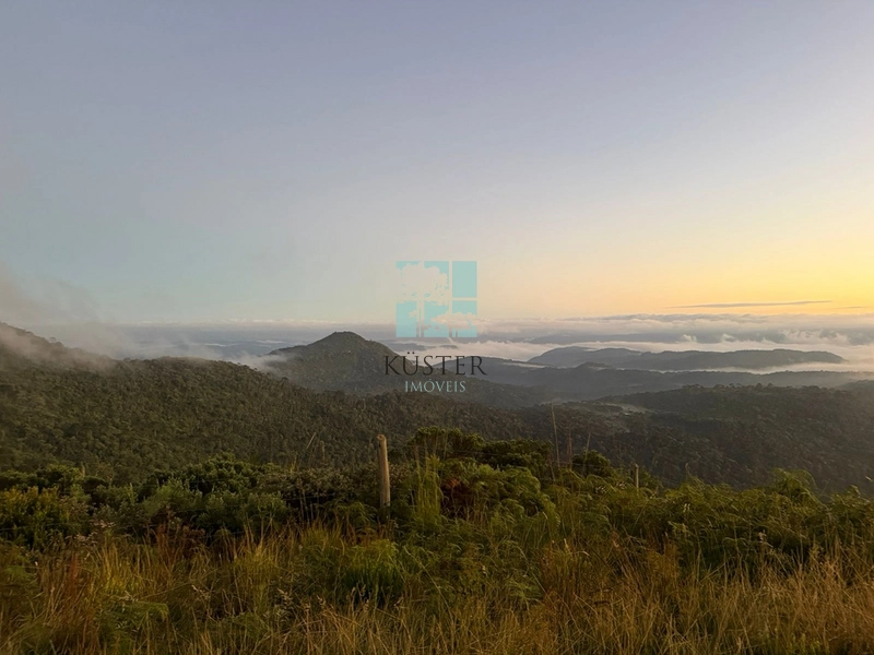 Terreno com mar de nuvens: 10ª foto da galeria de imagens do imóvel