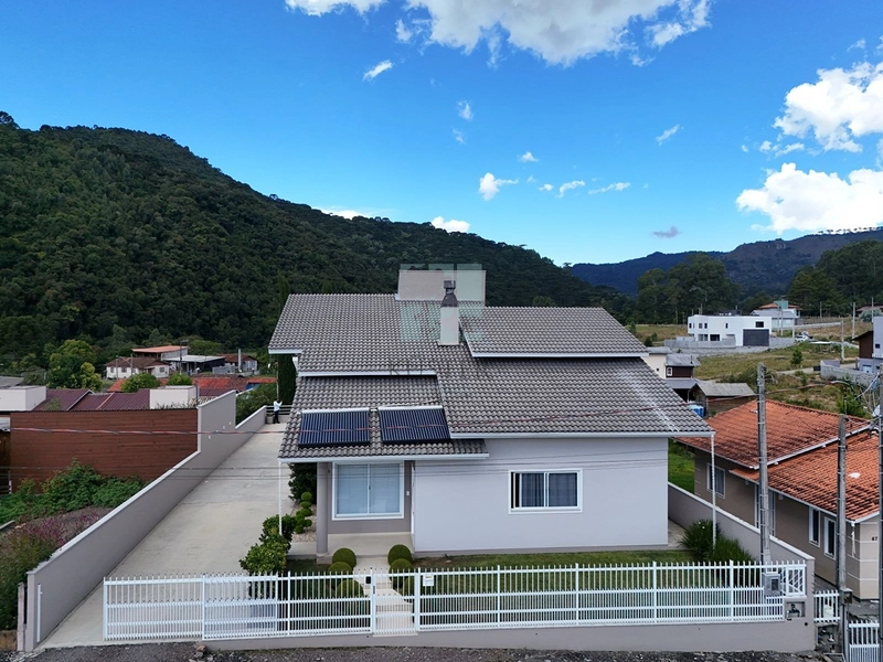 Excelente Casa no Centro de Urubici.: 8ª foto da galeria de imagens do imóvel