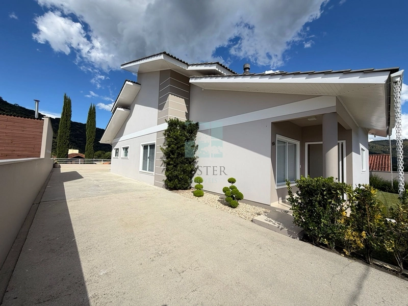 Excelente Casa no Centro de Urubici.: 9ª foto da galeria de imagens do imóvel