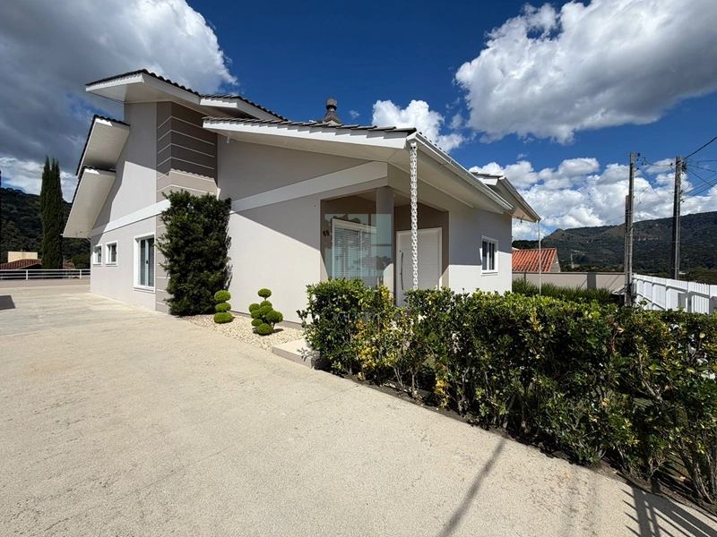 Excelente Casa no Centro de Urubici.: 3ª foto da galeria de imagens do imóvel