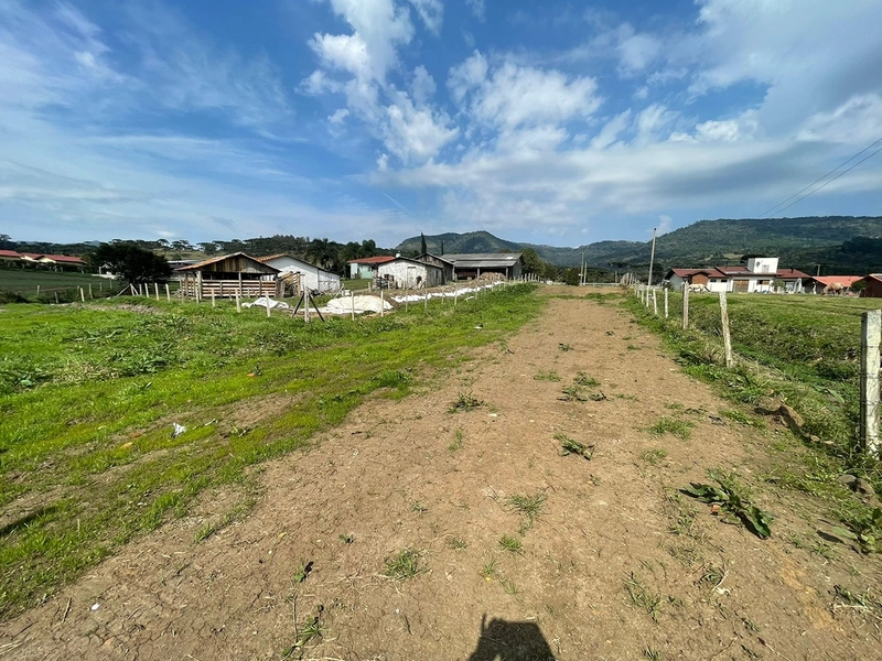 Terreno Plano: 5ª foto da galeria de imagens do imóvel