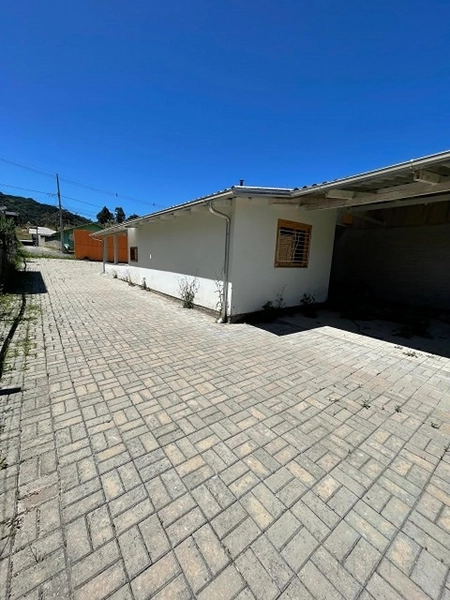 Casa no centro de Urubici: 4ª foto da galeria de imagens do imóvel