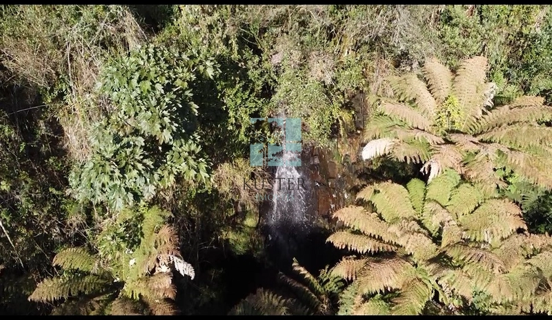 Belo Terreno com Cachoeira: 25ª foto da galeria de imagens do imóvel