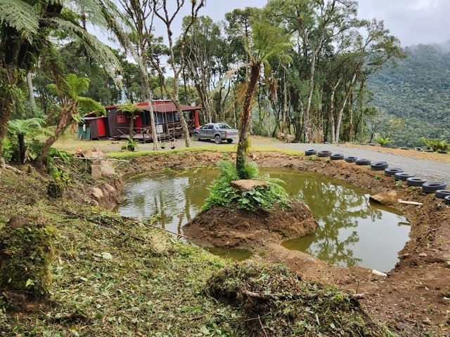 Terreno com Casa: 5ª foto da galeria de imagens do imóvel