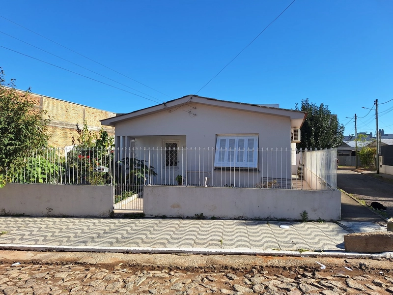 CASA EM ÓTIMA LOCALIZAÇÃO!: 12ª foto da galeria de imagens do imóvel