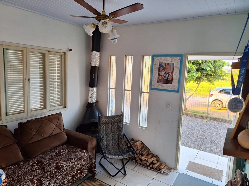 VOCÊ QUE BUSCA UMA CASA EM ÓTIMA LOCALIZAÇÃO!: 5ª foto da galeria de imagens do imóvel