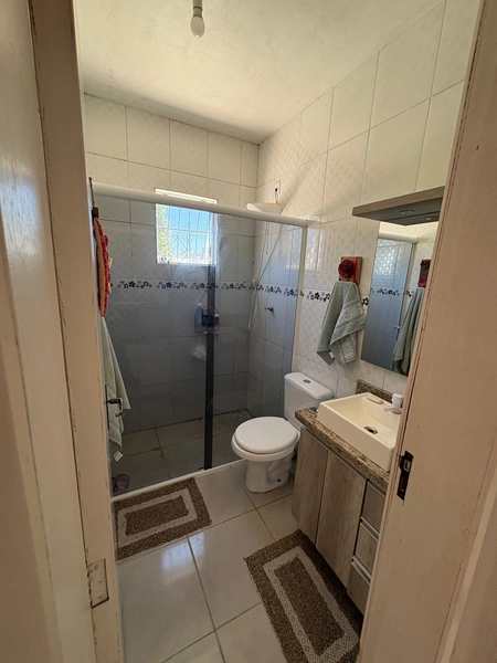 CASA DE LAJE NO OLARIA!: 6ª foto da galeria de imagens do imóvel