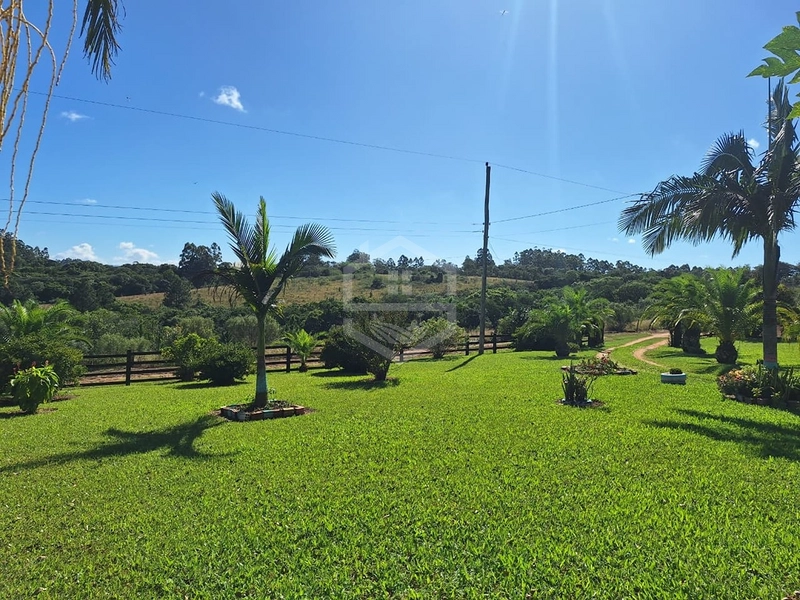 UM LINDO SÍTIO ESPERA POR VOCÊ EM CAMAQUÃ.: 2ª foto da galeria de imagens do imóvel