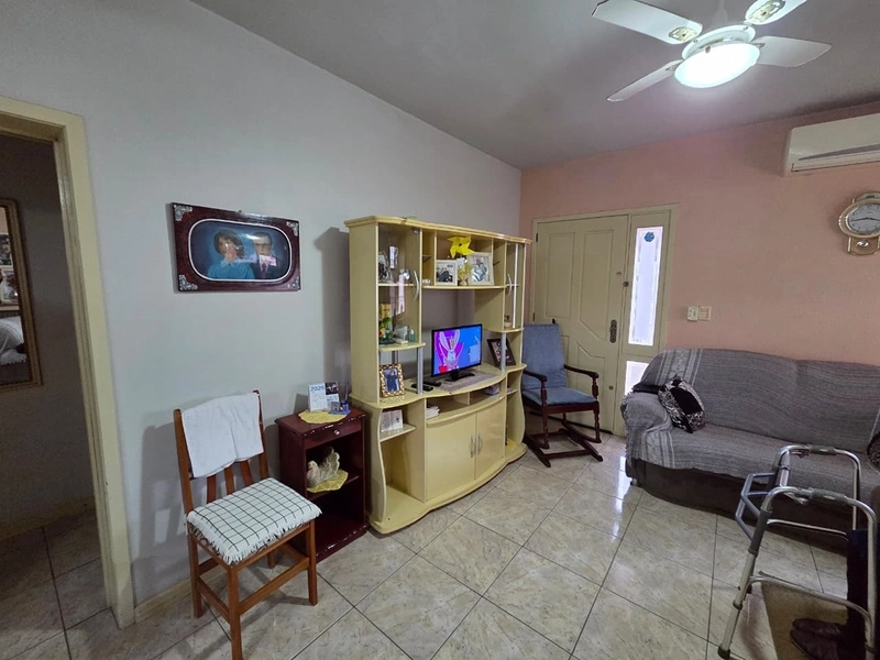 PROCURANDO UMA CASA EM LOCALIZAÇÃO ESTRATÉGICA... PODE SER ESSA!: 4ª foto da galeria de imagens do imóvel