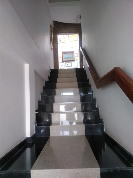 TRIPLEX ENCANTADOR COM TODO CONFORTO QUE VOCÊ MERECE...: 7ª foto da galeria de imagens do imóvel