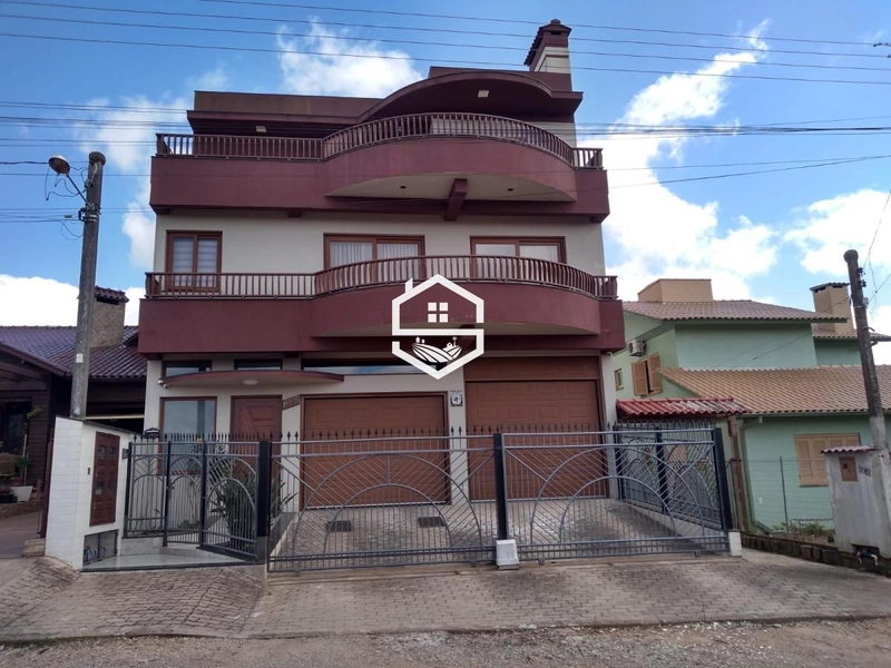 TRIPLEX ENCANTADOR COM TODO CONFORTO QUE VOCÊ MERECE...: 8ª foto da galeria de imagens do imóvel