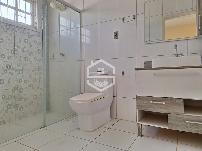 CASA DE ESQUINA COM QUIOSQUE NO FLORESTA!: 9ª foto da galeria de imagens do imóvel