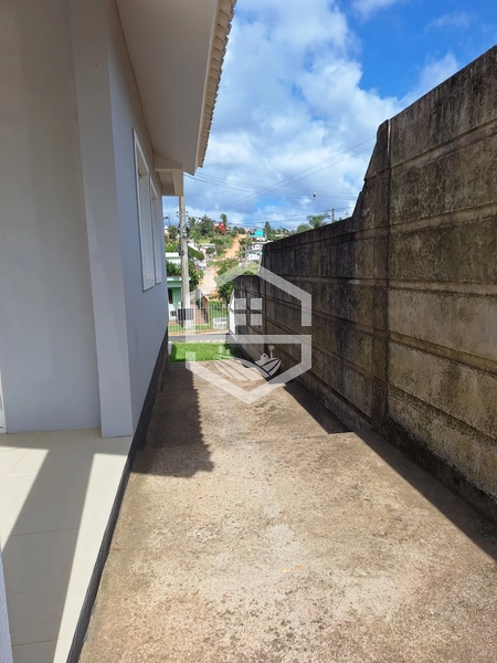 CASA DE ESQUINA COM QUIOSQUE NO FLORESTA!: 18ª foto da galeria de imagens do imóvel