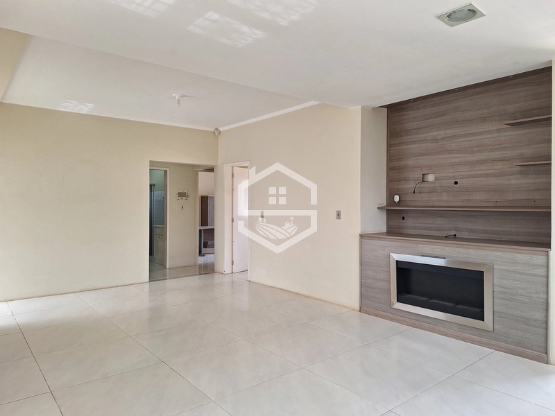 CASA DE ESQUINA COM QUIOSQUE NO FLORESTA!: 5ª foto da galeria de imagens do imóvel