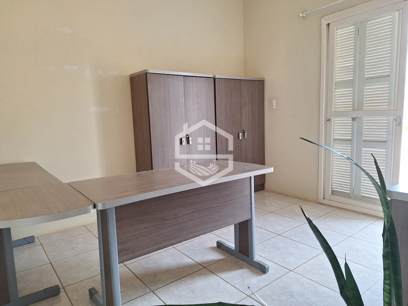 CASA DE ESQUINA COM QUIOSQUE NO FLORESTA!: 11ª foto da galeria de imagens do imóvel