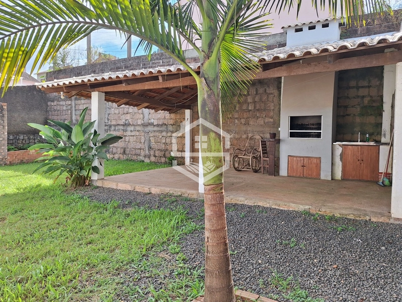 CASA DE ESQUINA COM QUIOSQUE NO FLORESTA!: 2ª foto da galeria de imagens do imóvel