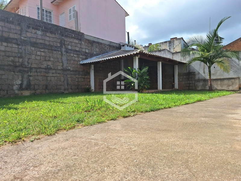 CASA DE ESQUINA COM QUIOSQUE NO FLORESTA!: 15ª foto da galeria de imagens do imóvel