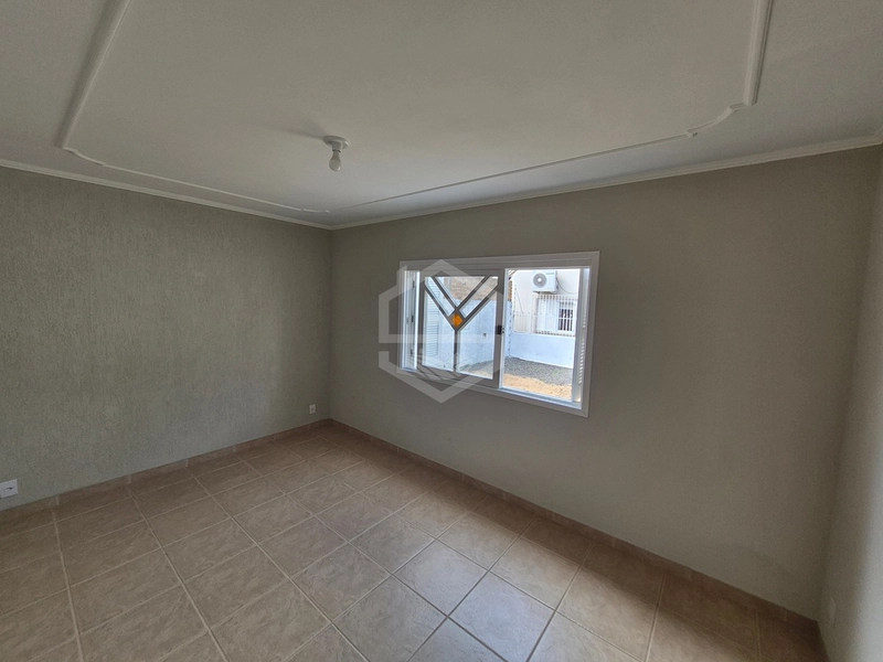 UMA CASA QUE SURPREENDE!!!: 10ª foto da galeria de imagens do imóvel