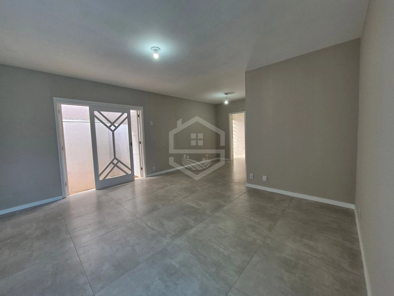 UMA CASA QUE SURPREENDE!!!: 7ª foto da galeria de imagens do imóvel