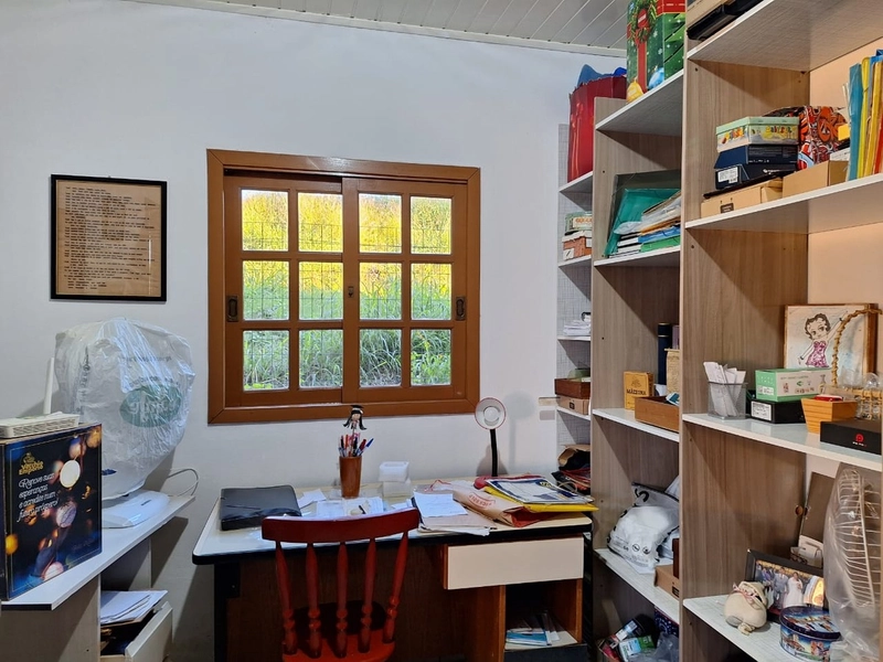 VOCÊ QUE BUSCA UMA CASA COM ÓTIMA POSIÇÃO SOLAR!: 5ª foto da galeria de imagens do imóvel